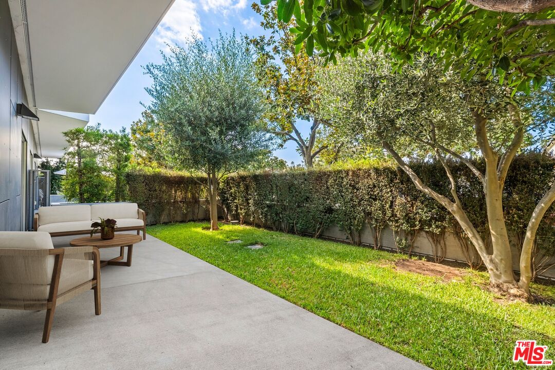 1433 14th Street, Unit 1 Santa Monica, CA 90404 - Photo 2 of 14