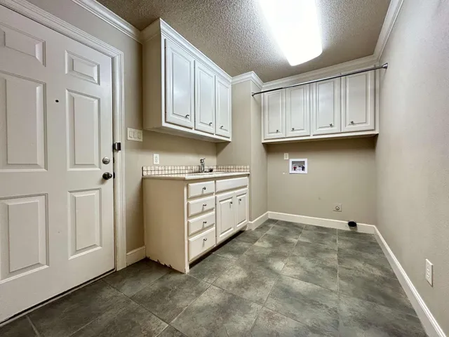 $1,950 | 4101 101st Street, Lubbock, TX 79423