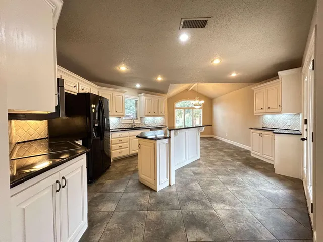 $1,950 | 4101 101st Street, Lubbock, TX 79423