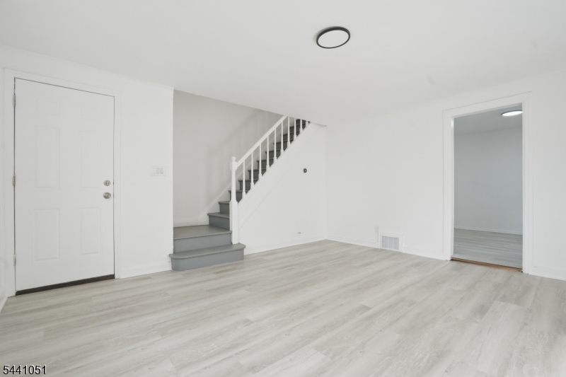 1570 Clinton Place Hillside, NJ 07205 - Photo 8 of 16