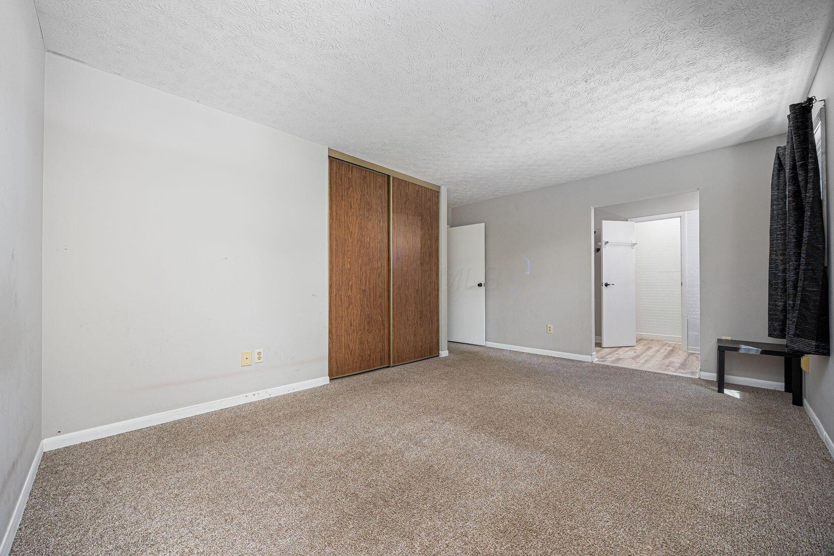5486 Pine Bluff Road Columbus, OH 43229 - Photo 9 of 33 20-web-or-mls-Cody Cleary - 5486 Pine Bl