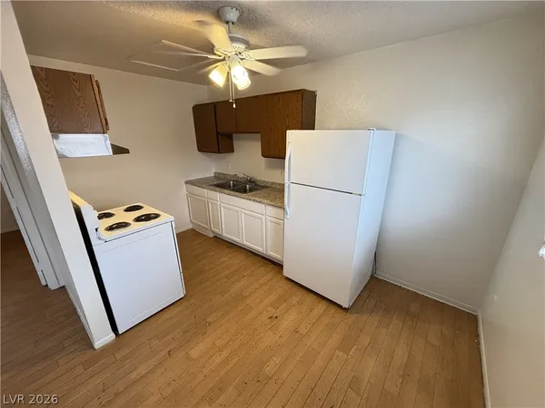 $895 | 270 Tungsten Street, Unit C, Henderson, NV 89015