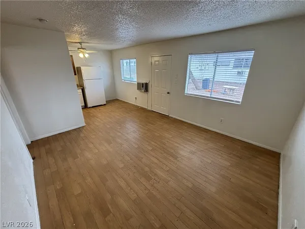 $895 | 270 Tungsten Street, Unit C, Henderson, NV 89015