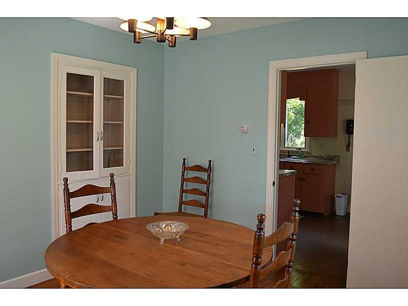 11 Sheridan Road Bath, ME 04530 - Photo 5 of 25 Dining Room.