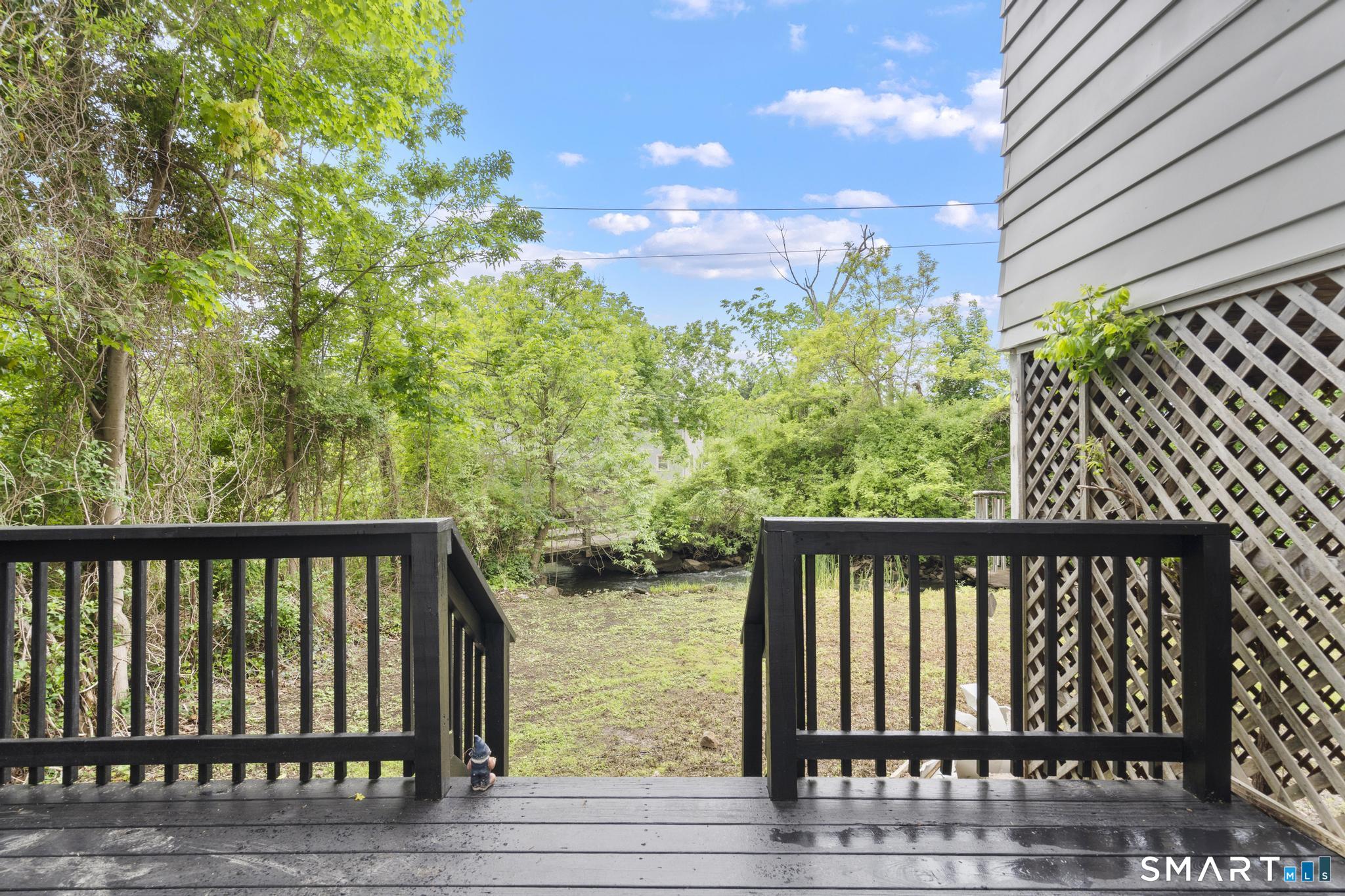 23 Dominican Road Branford, CT 06405 - Photo 7 of 35
