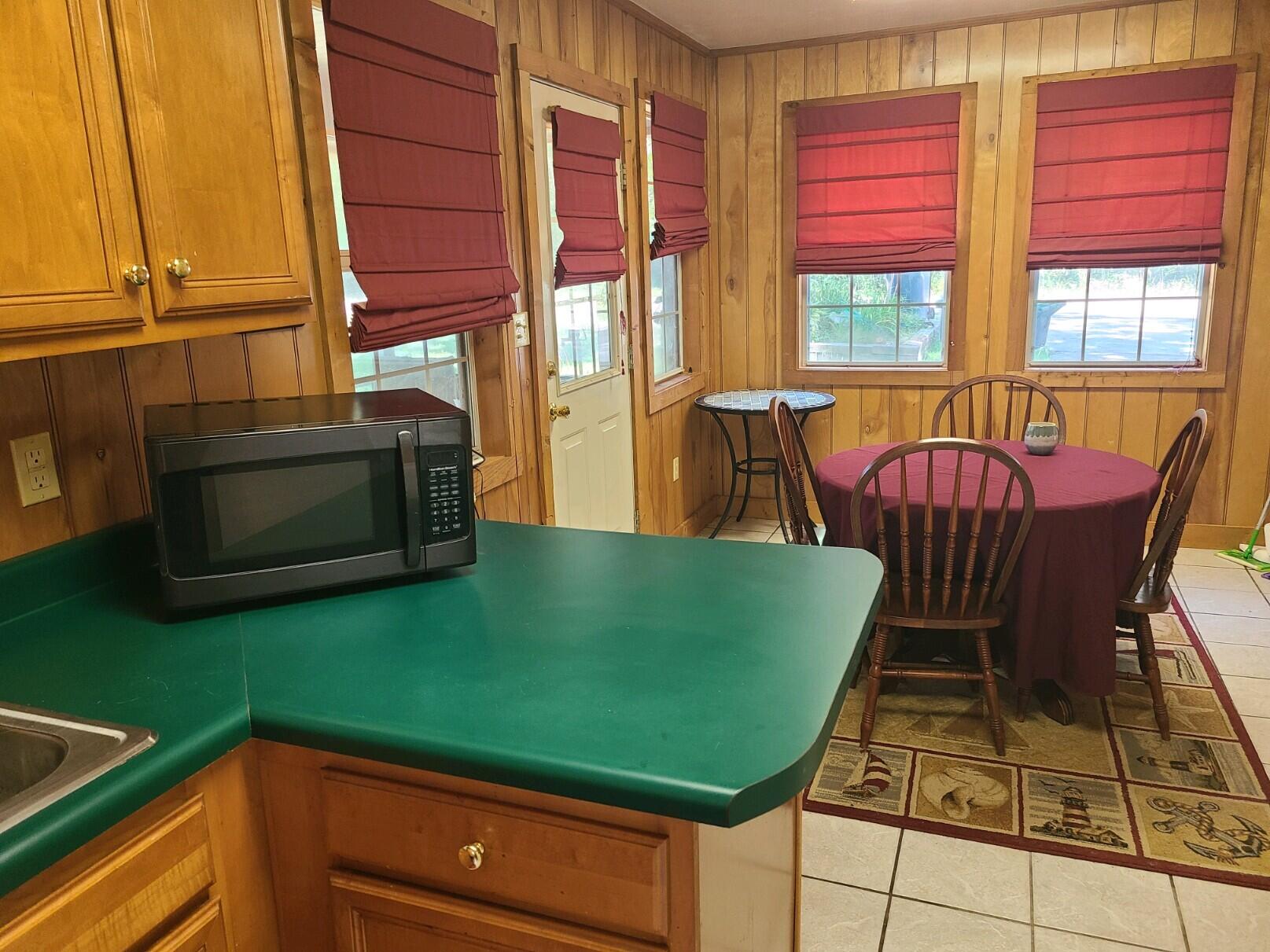 416 Kelly Pl Road Somerset, KY 42501 - Photo 26 of 30 20240811_144417