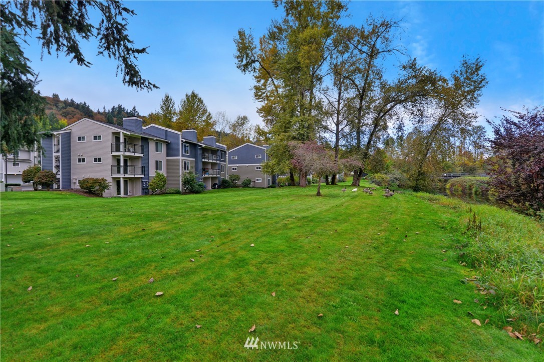 10838 East Riverside Drive, Unit C302 Bothell, WA 98011 - Photo 14 of 14