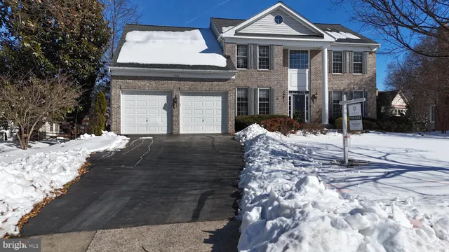 $1,000,000 | 15462 Eagle Tavern Lane, Centreville, VA 20120