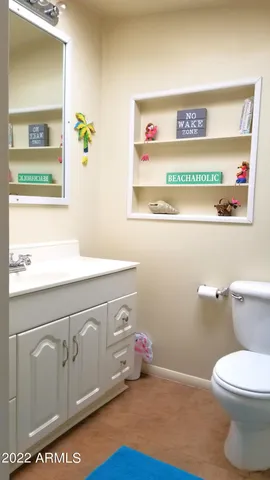 $2,250 | 716 North 64th Street, Mesa, AZ 85205