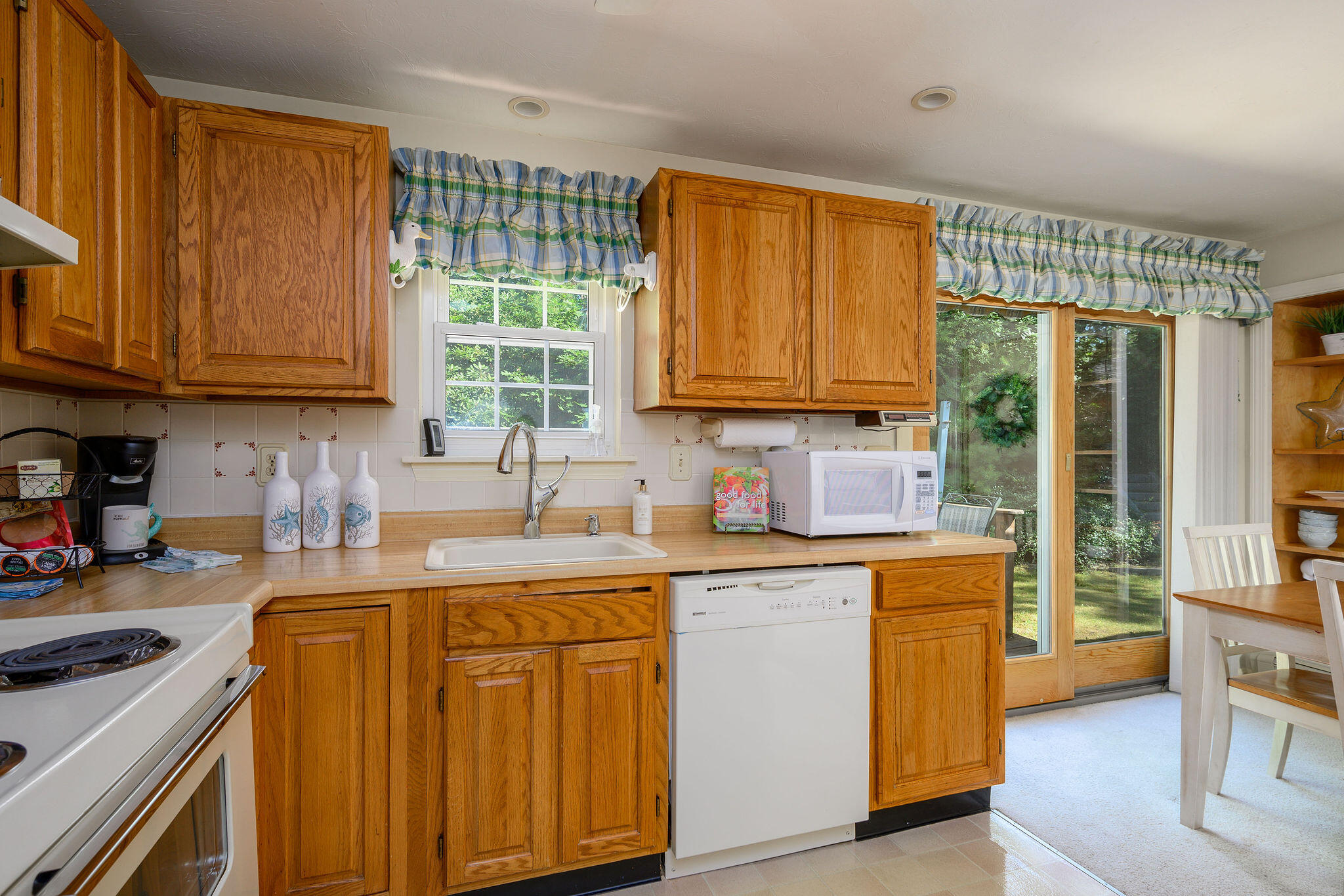 101 Oldham Road Osterville, MA 02655 - Photo 10 of 32 IMG_2535-Edit