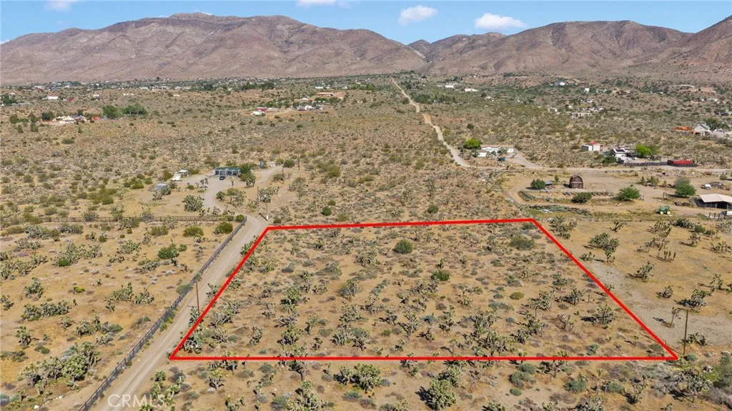 2 Lamprey Road Apple Valley, CA 92308 - Photo 1 of 9 Gallery Image 1