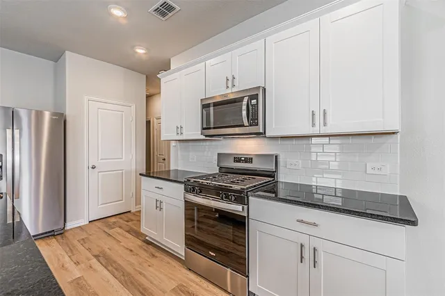 $2,250 | 801 Leavenworth Drive, McKinney, TX 75071