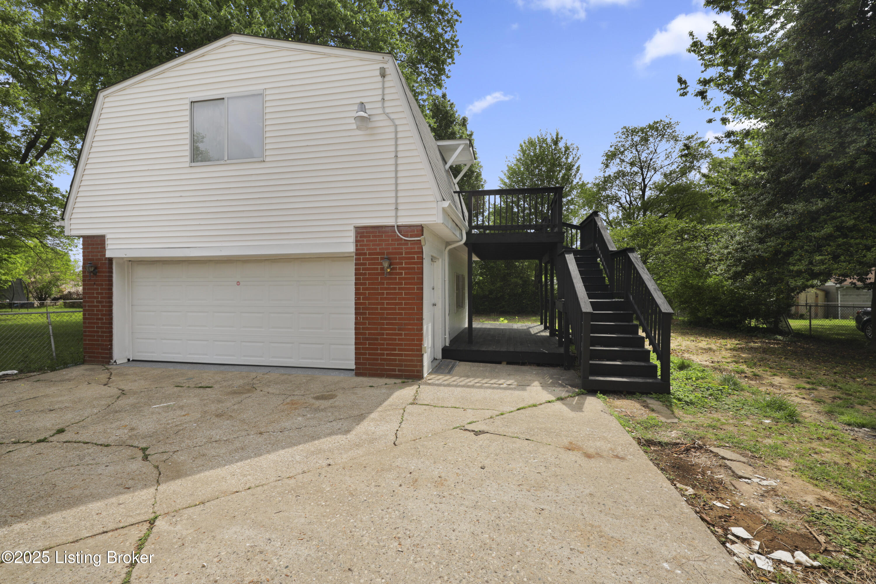 7813 Terry Road Louisville, KY 40258 - Photo 31 of 40 EOSR7885