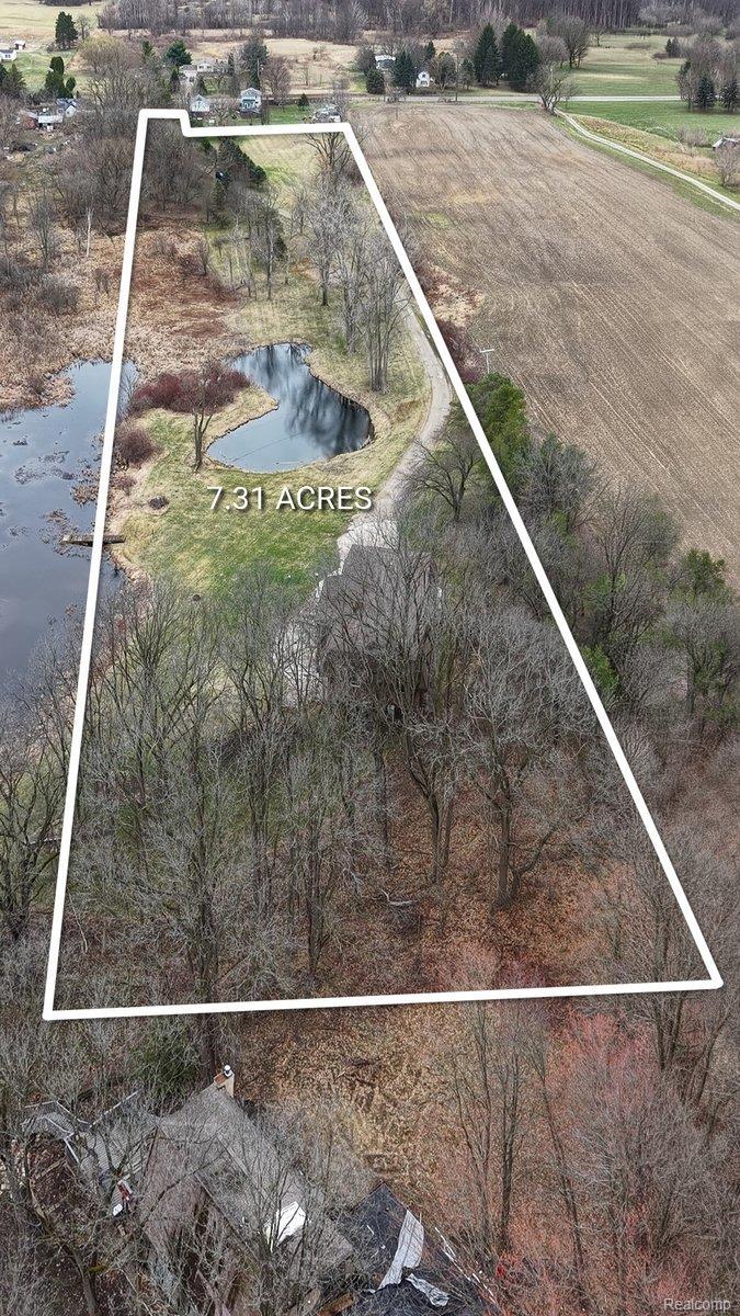 5060 Pratt Road Lapeer, MI 48446 - Photo 4 of 38 AL-5060-Pratt-Drone-10 (2).jpg