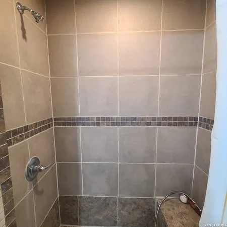 $1,700 | 12020 Maple Rock Court, San Antonio, TX 78230