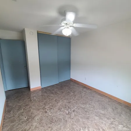 $1,700 | 12020 Maple Rock Court, San Antonio, TX 78230