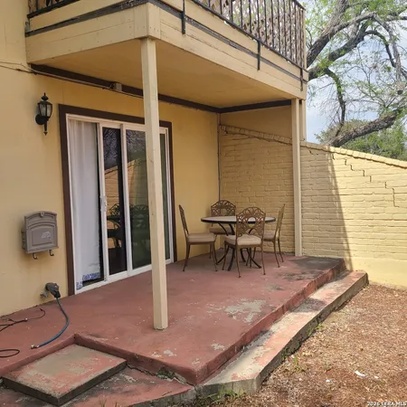 $1,700 | 12020 Maple Rock Court, San Antonio, TX 78230