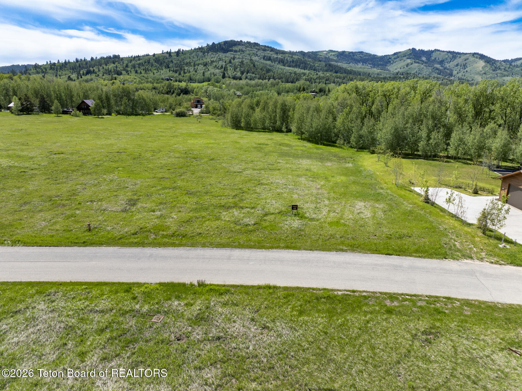 9830 Hiddenwaters Lane Victor, ID 83455 - Photo 12 of 22 DJI_0138