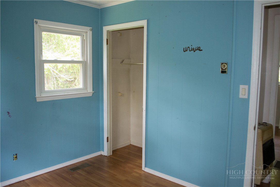 147 Grandridge Road Sparta, NC 28675 - Photo 9 of 25