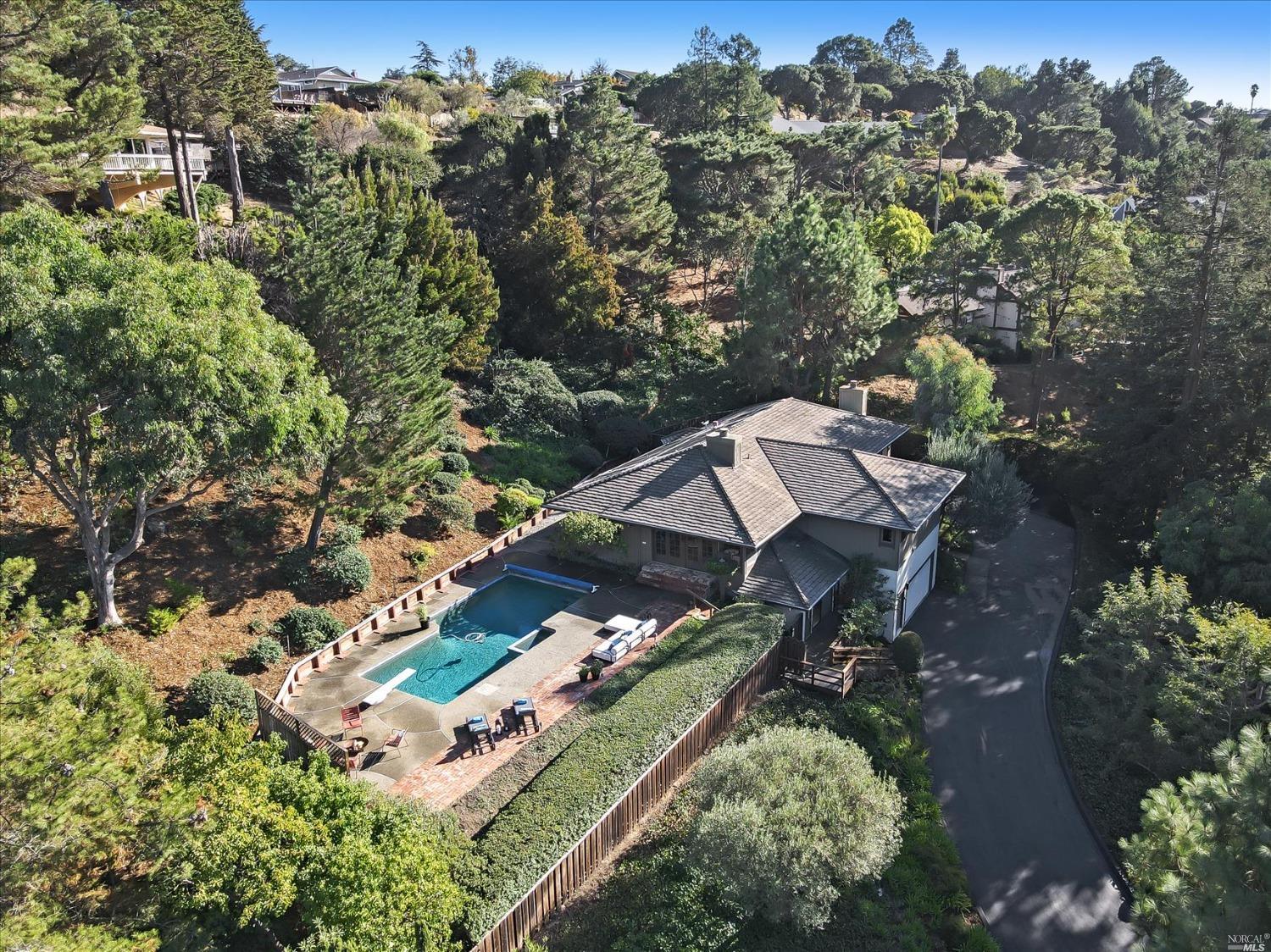 424 Riviera Drive San Rafael, CA 94901 - Photo 1 of 1 Aerial view of Private Residence