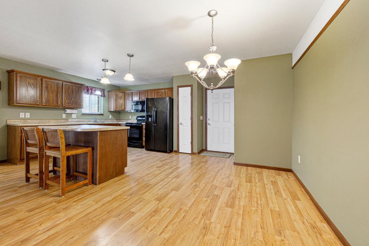 109 Nicklaus Path Mankato, MN 56001 - Photo 15 of 32