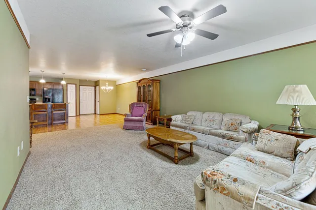 $319,900 | 109 Nicklaus Path, Mankato, MN 56001