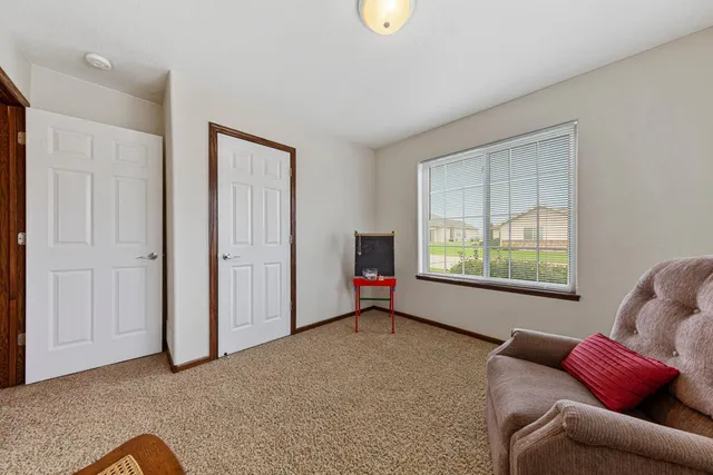 $319,900 | 109 Nicklaus Path, Mankato, MN 56001