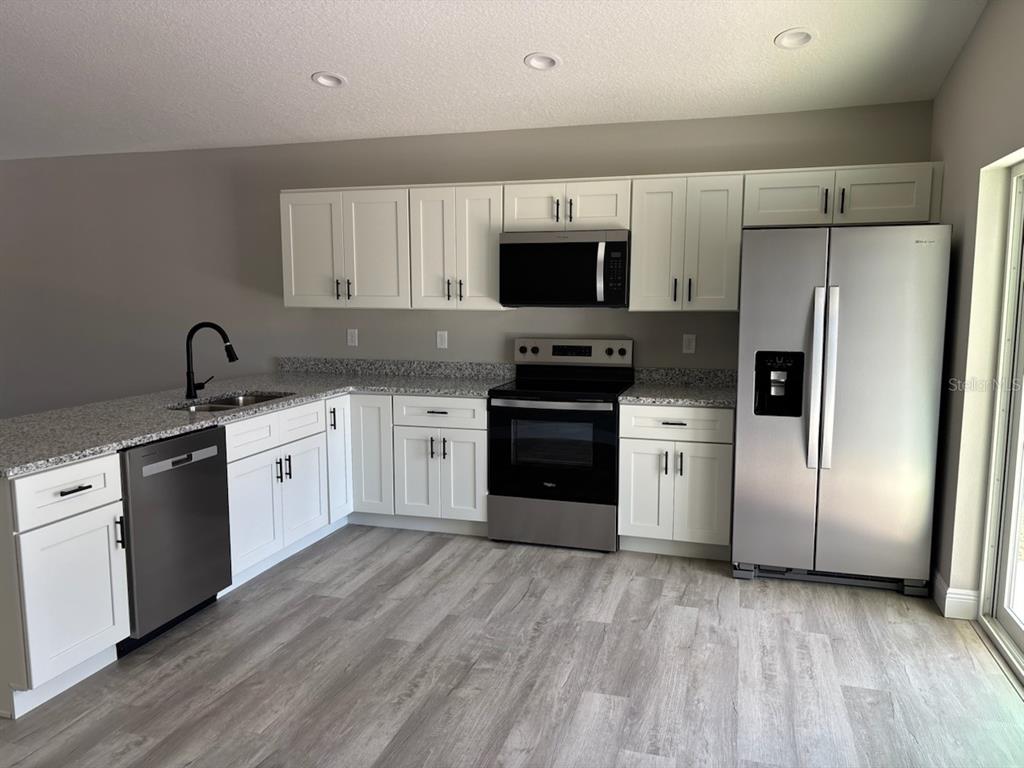 6604 North Roland Drive Dunnellon, FL 34433 - Photo 9 of 29