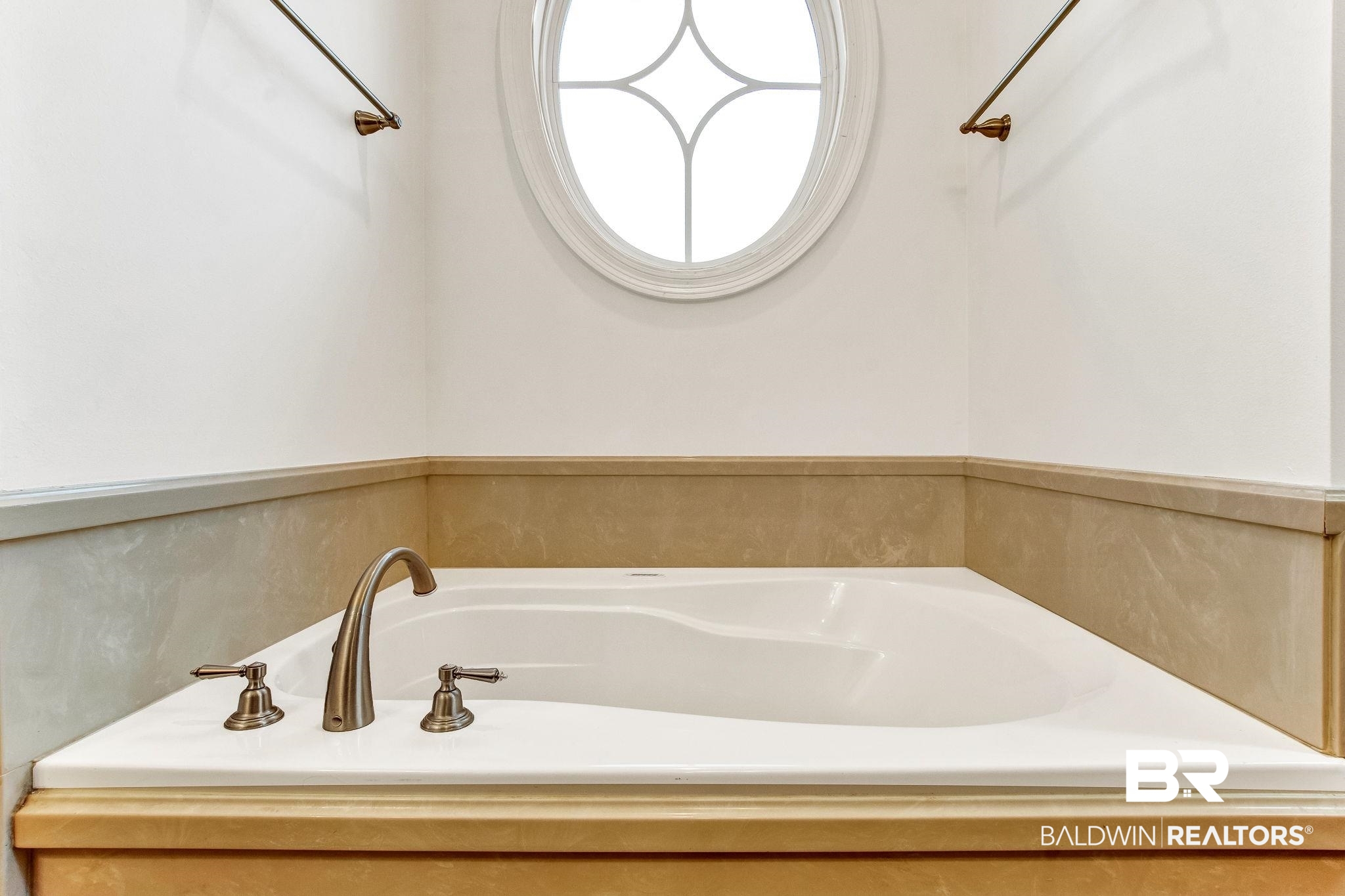 10561 McKenzie Road Fairhope, AL 36532 - Photo 35 of 48 Air Jet Tub