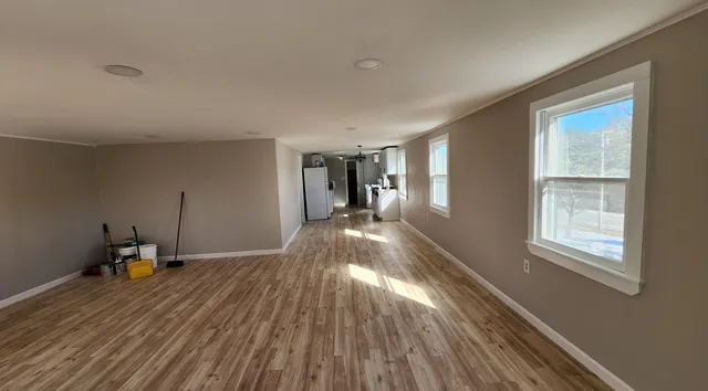 $675,000 | 176 Highway 1, Freeport, ME 04032