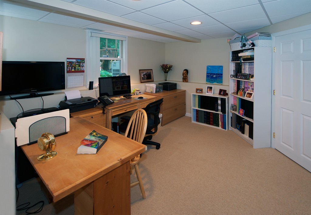 10 Bittersweet Lane Hamilton, MA 01982 - Photo 13 of 24 Gallery Image 13
