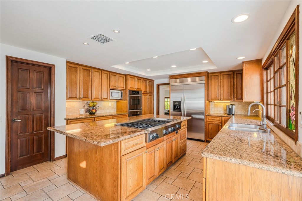 47 North Coolwater Road Bell Canyon, CA 91307 - Photo 19 of 56