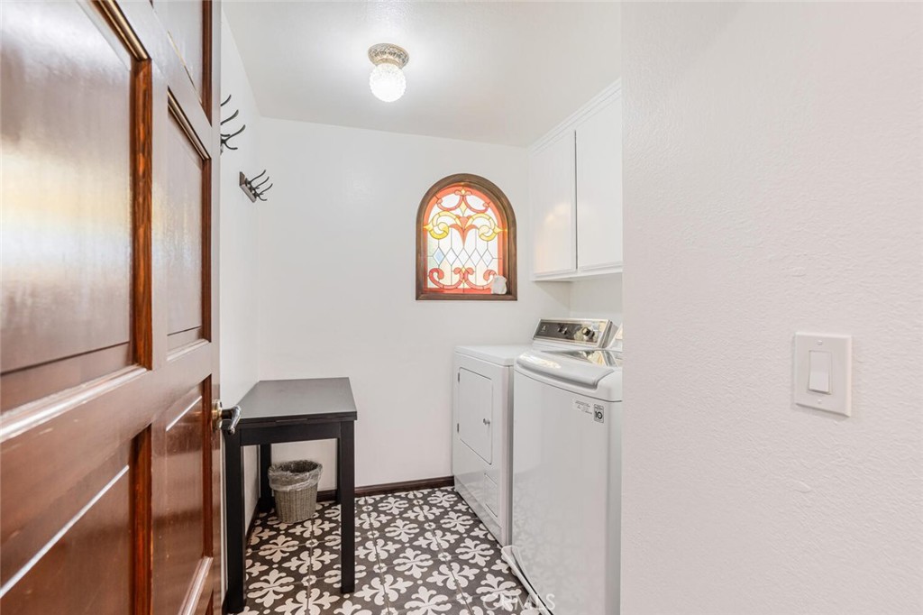 47 North Coolwater Road Bell Canyon, CA 91307 - Photo 22 of 56