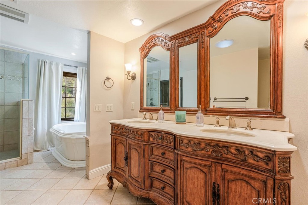 47 North Coolwater Road Bell Canyon, CA 91307 - Photo 26 of 56