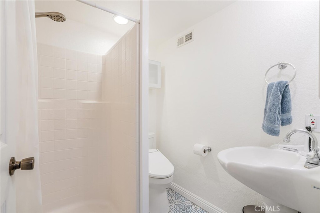 47 North Coolwater Road Bell Canyon, CA 91307 - Photo 42 of 56