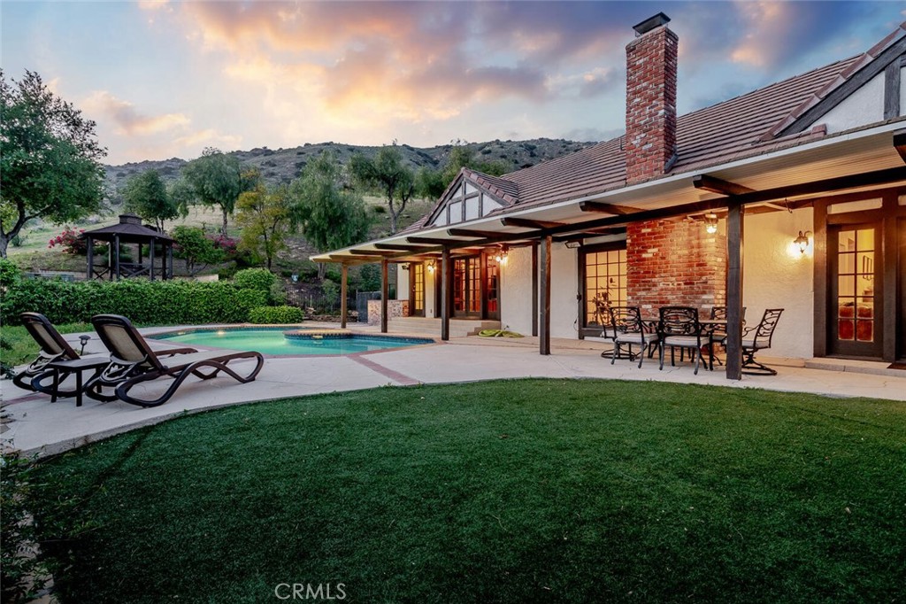 47 North Coolwater Road Bell Canyon, CA 91307 - Photo 48 of 56