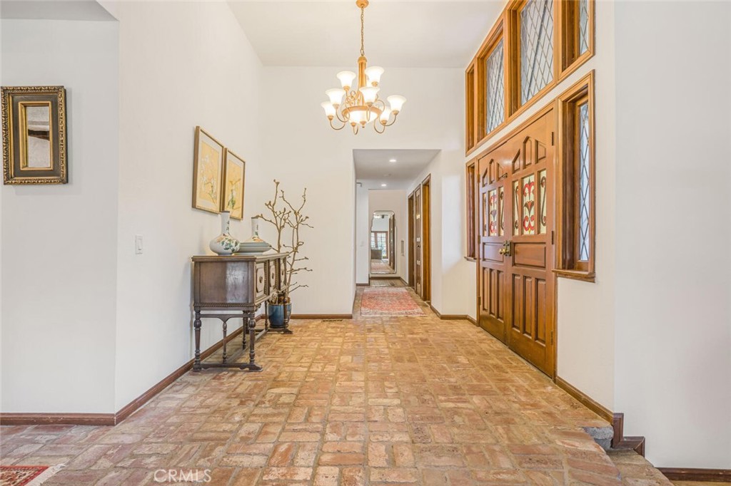 47 North Coolwater Road Bell Canyon, CA 91307 - Photo 5 of 56