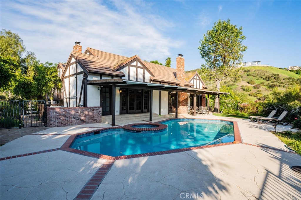 47 North Coolwater Road Bell Canyon, CA 91307 - Photo 53 of 56