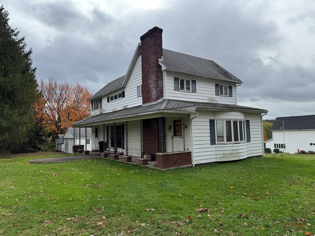 284 Warren Road Franklin, PA 16323 - Photo 2 of 27