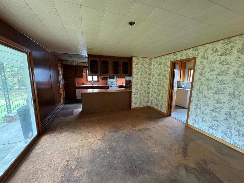 284 Warren Road Franklin, PA 16323 - Photo 23 of 27