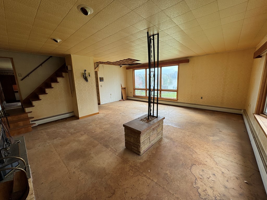 284 Warren Road Franklin, PA 16323 - Photo 10 of 27