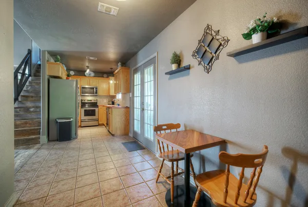 $369,000 | 1265 East Independence Street, Giddings, TX 78942