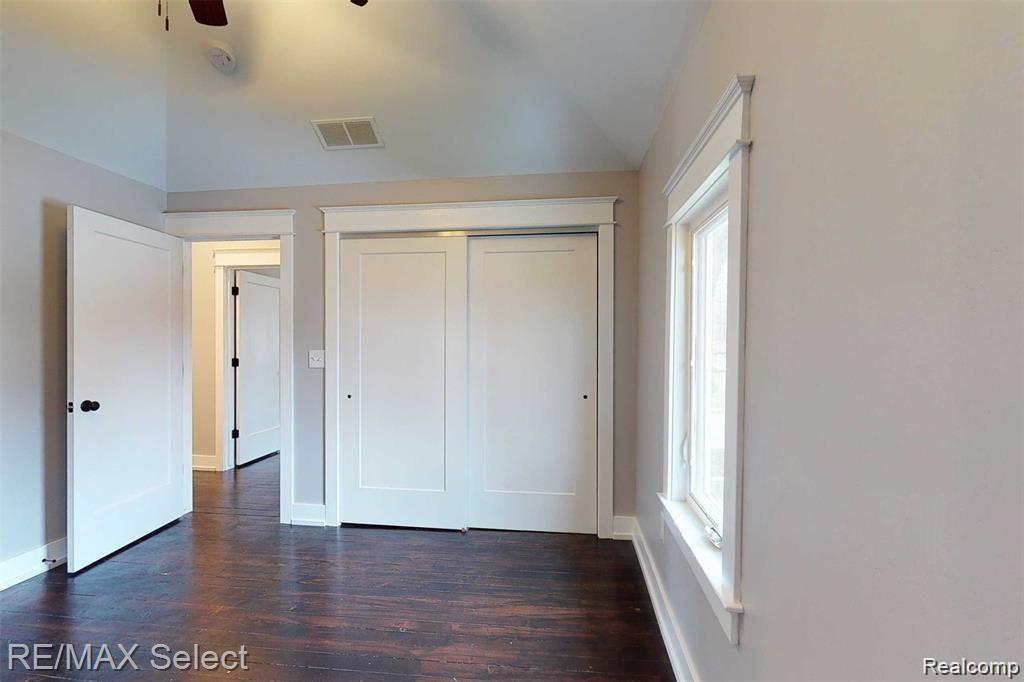 10121 Beecher Road Flushing, MI 48433 - Photo 42 of 61