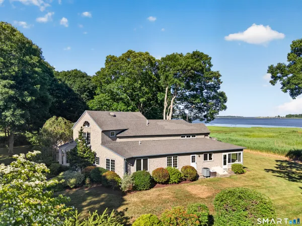$2,200,000 | 108 Maple Avenue, Old Saybrook, CT 06475