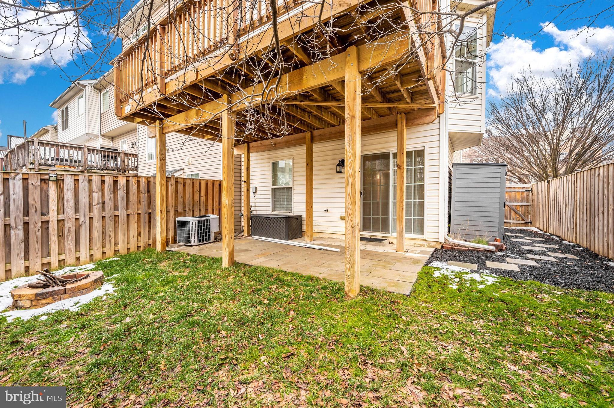 660 Wild Hunt Road Frederick, MD 21703 - Photo 3 of 52