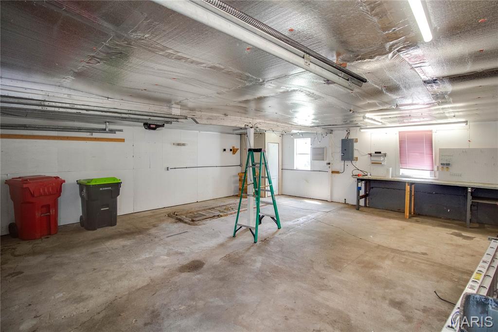 126 West Briggs Street Roodhouse, IL 62082 - Photo 39 of 40 Gallery Image 39