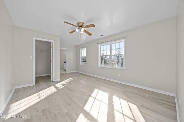 $240,000 | 100 Foxtrail Drive, Hubert, NC 28539