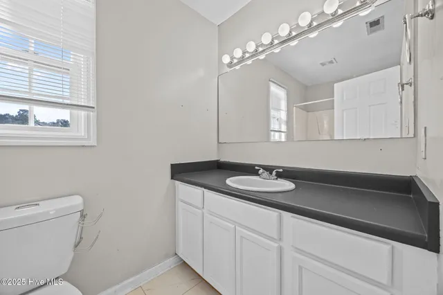 $240,000 | 100 Foxtrail Drive, Hubert, NC 28539