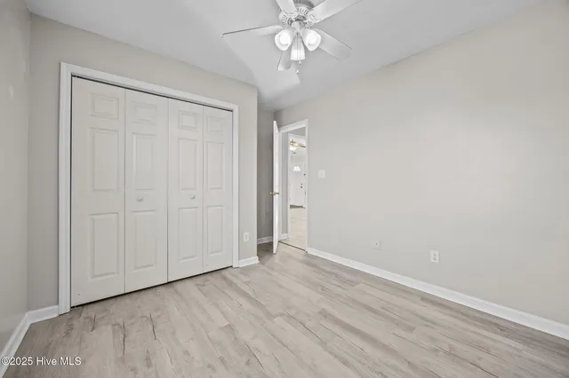 $240,000 | 100 Foxtrail Drive, Hubert, NC 28539