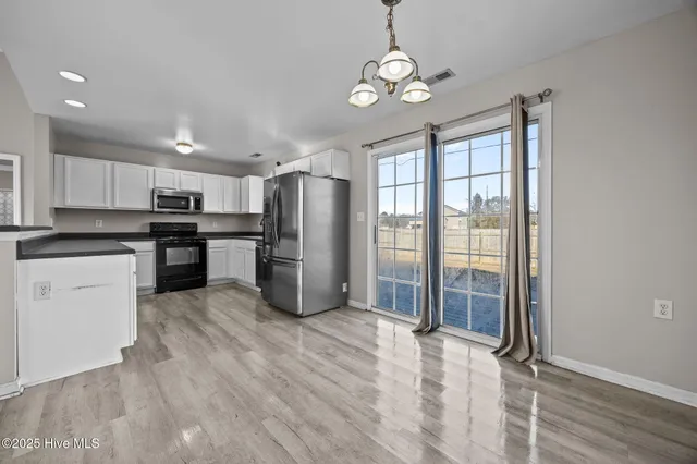 $240,000 | 100 Foxtrail Drive, Hubert, NC 28539